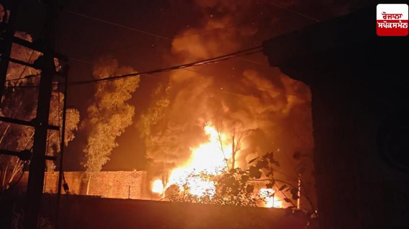 Jalandhar: A massive fire broke out at a tire warehouse in Luma village. Jalandhar: A massive fire broke out at a tire warehouse in Luma village.