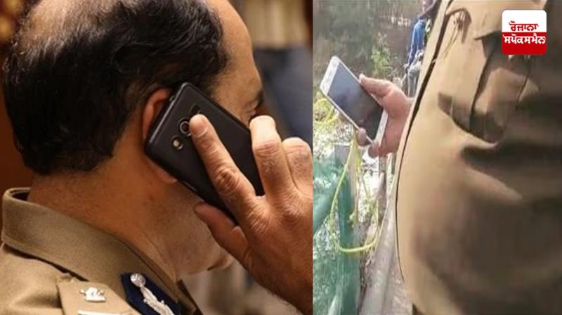 Ban on use of mobile phones on police personnel on duty in Haryana News Ban on use of mobile phones on police personnel on duty in Haryana News