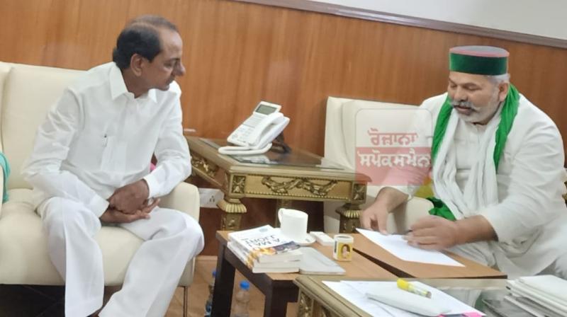 CM KC Rao and Farmers Leader Rakesh Tikait CM KC Rao and Farmers Leader Rakesh Tikait
