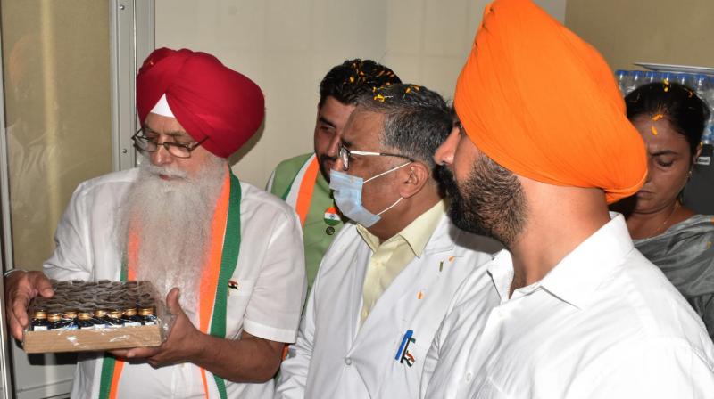 Aam Aadmi Clinic fulfills a big promise in the field of health services: Dr. Inderbir Singh Nijhar Aam Aadmi Clinic fulfills a big promise in the field of health services: Dr. Inderbir Singh Nijhar