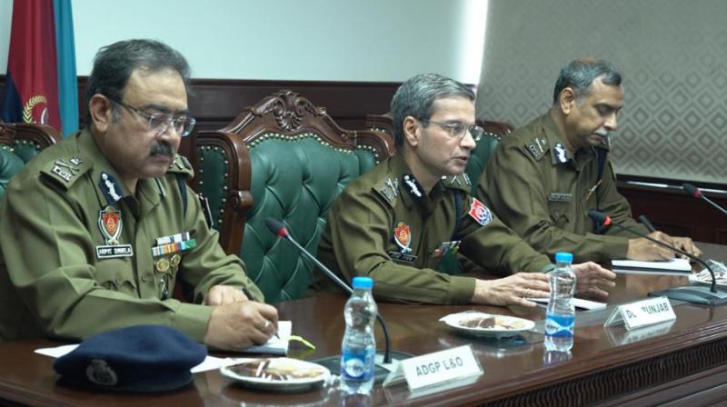 Police chiefs of punjab and chandigarh hold coordination meeting