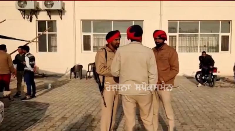 Shot fired in EVM Strong Room at Fazilka Government School Shot fired in EVM Strong Room at Fazilka Government School