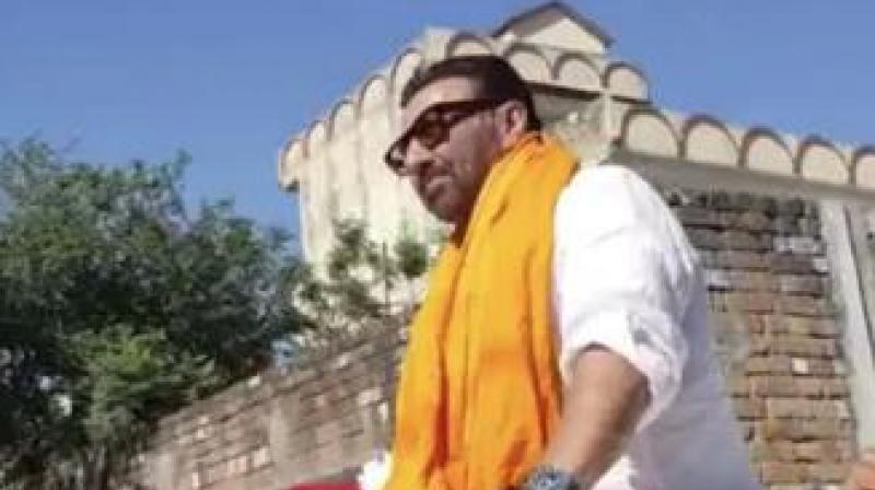 BJP candidate Sunny Deol said dont know much about Balakot strikes