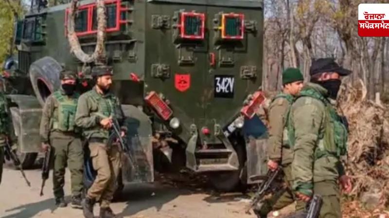 Jammu and Kashmir: Attack on army vehicle in Rajouri Jammu and Kashmir: Attack on army vehicle in Rajouri