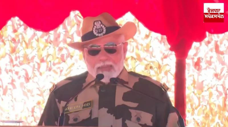 Gujarat: PM Modi celebrated Diwali with soldiers in Kutch Gujarat: PM Modi celebrated Diwali with soldiers in Kutch
