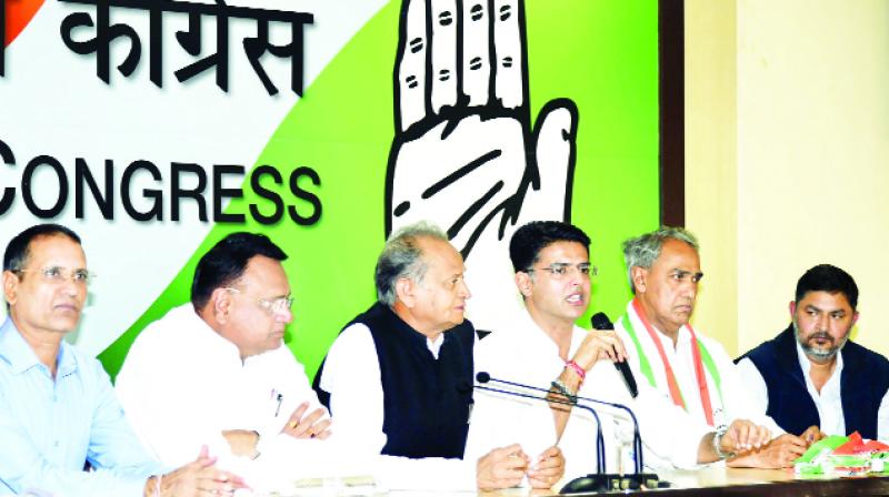 Harish Meena and other Congress leaders during Press Conference