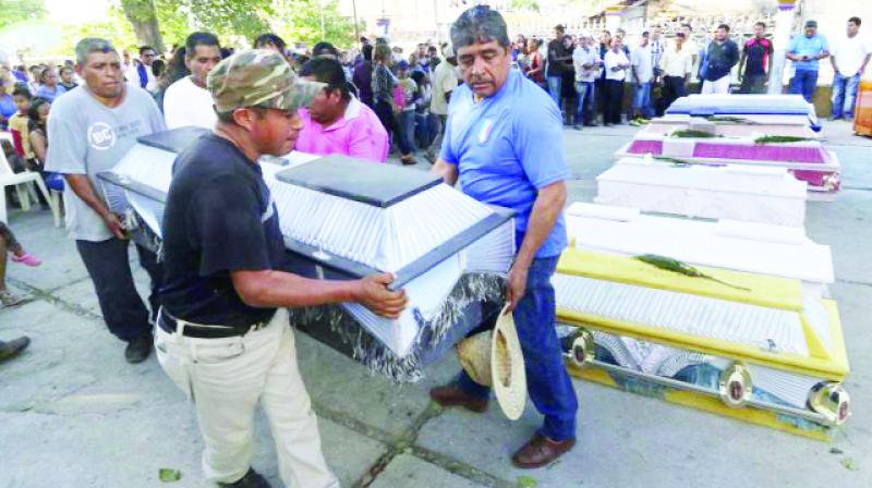 13 Dead people 13 Dead people