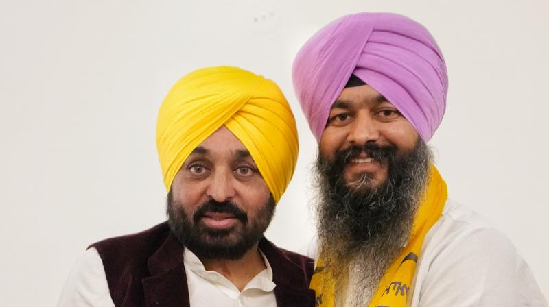  SAD's candidate from Chandigarh joins AAP