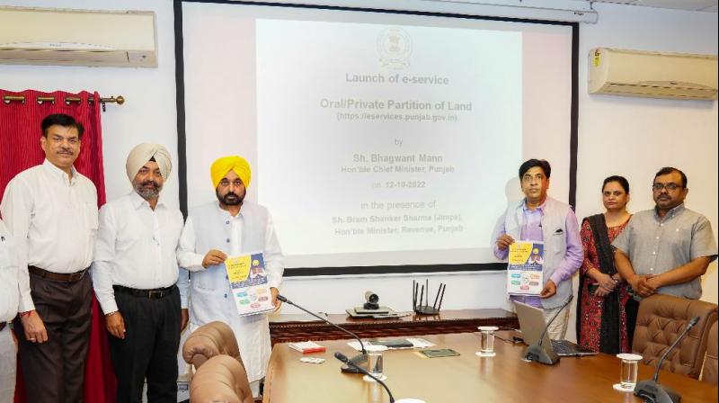CM ROLLS OUT ANOTHER CITIZEN CENTRIC INITIATIVE BY LAUNCHING WEBSITE TO ENROLL KHANGI TAQSEEM CM ROLLS OUT ANOTHER CITIZEN CENTRIC INITIATIVE BY LAUNCHING WEBSITE TO ENROLL KHANGI TAQSEEM