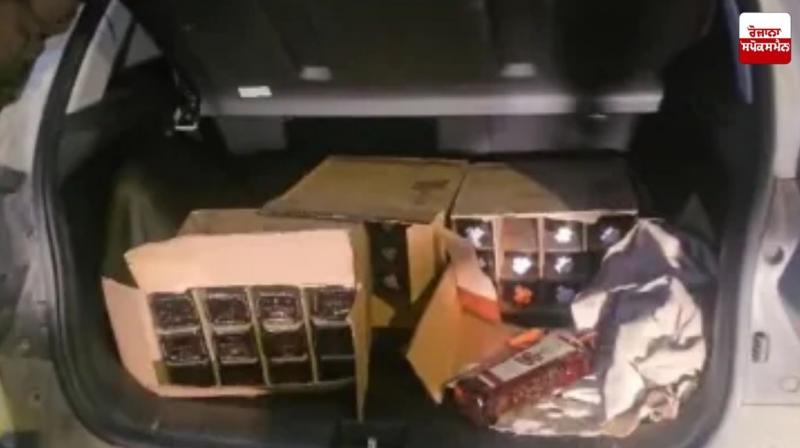 Delhi Police seizes cash and liquor from car with 'Punjab Government' sticker Delhi Police seizes cash and liquor from car with 'Punjab Government' sticker