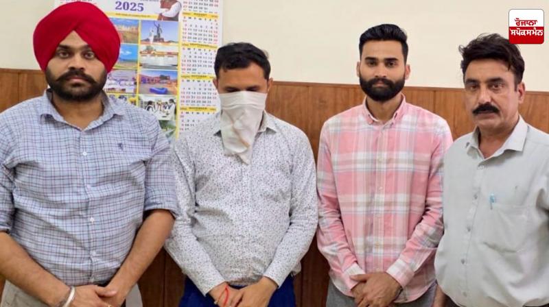 FCI's quality control manager caught red-handed taking bribe FCI's quality control manager caught red-handed taking bribe