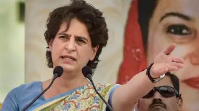 priyanka gandhi wrote letter to cm yogi to run bus for laborers