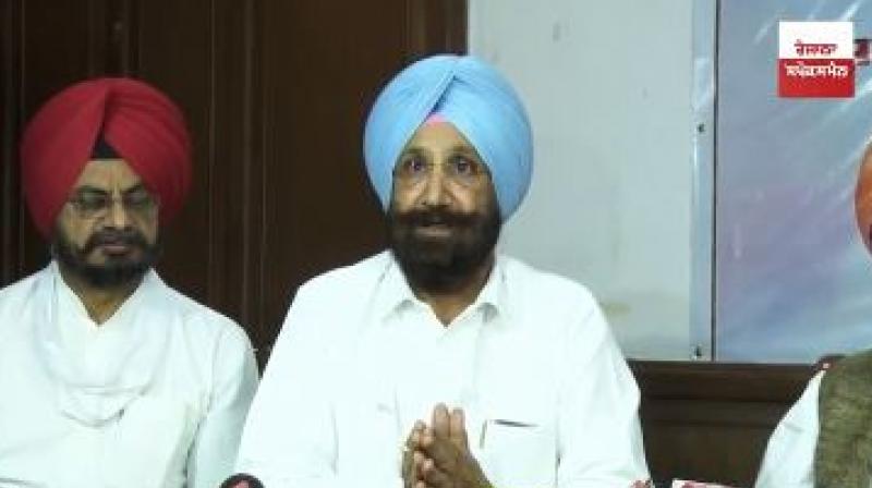 Sukhjinder Randhawa Sukhjinder Randhawa