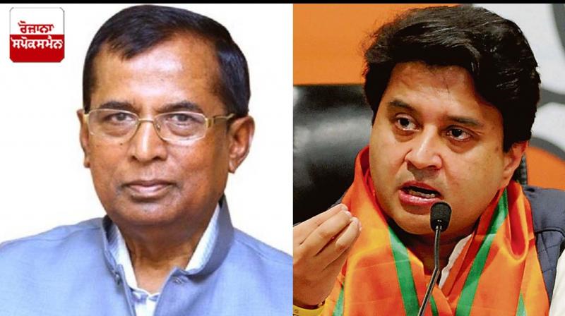 Som Parkash meets Jyotiraditya Scindia Som Parkash meets Jyotiraditya Scindia