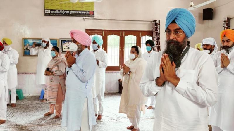 AAP MLAs and other leaders paid obeisance at Gurdwara Sahib