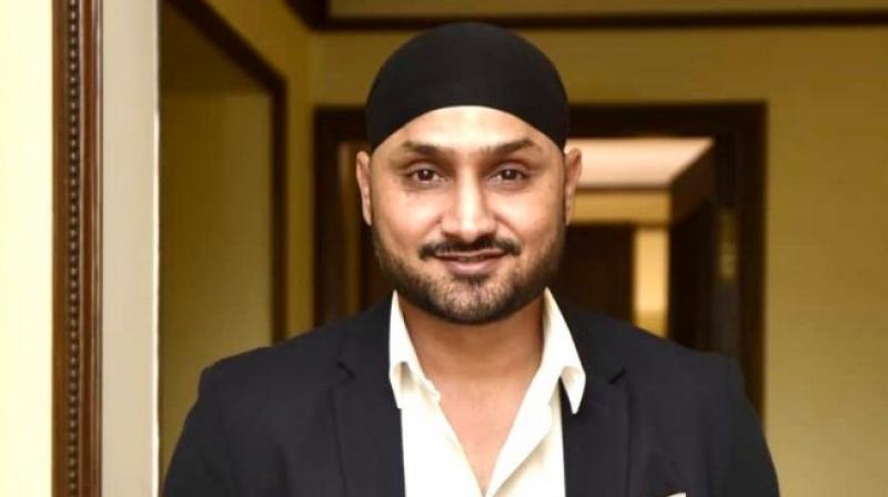 Harbhajan Singh Announce Retirement