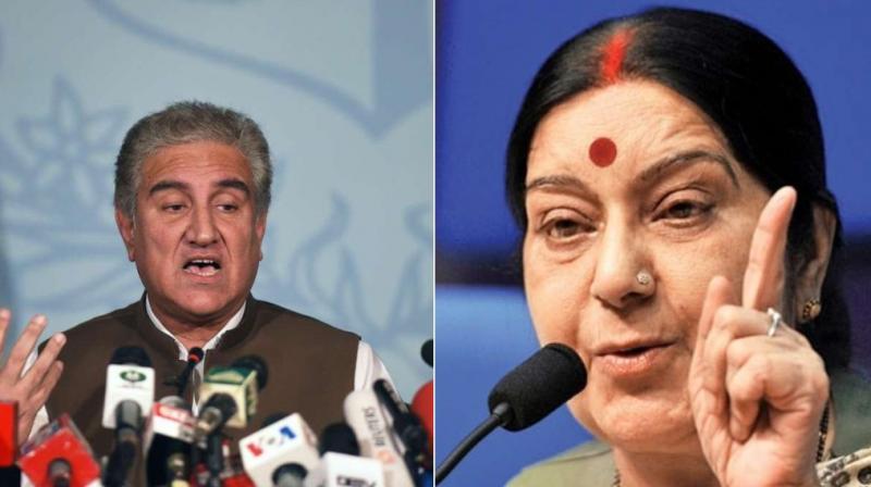 Shah Mahmood Qureshi and Sushma Swaraj  