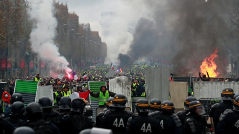 french fuel protesters