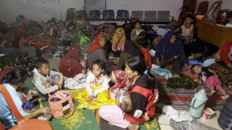 Indonesia tsunami victims shelter home Indonesia tsunami victims shelter home