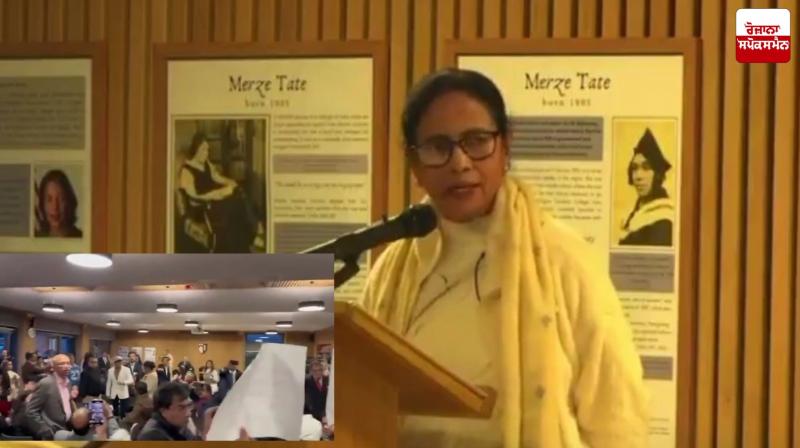 Uproar during Mamata Banerjee's speech at Oxford University, crowd asks tough questions Uproar during Mamata Banerjee's speech at Oxford University, crowd asks tough questions