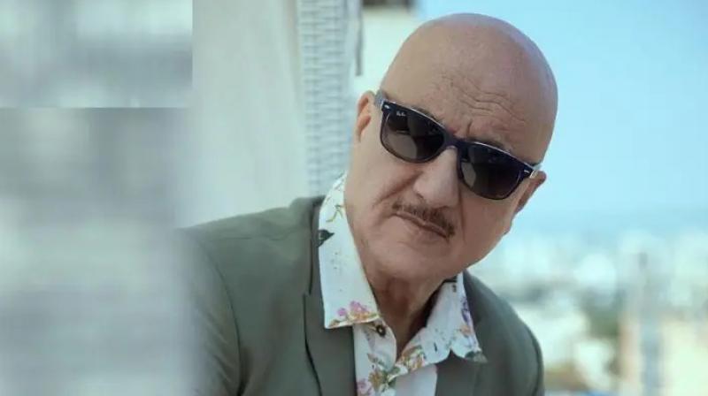 Anupam Kher joins veterans' club, creates record by signing 534th film Anupam Kher joins veterans' club, creates record by signing 534th film
