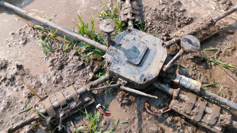 Khemkaran police found a drone in the fields on the India-Pakistan border Khemkaran police found a drone in the fields on the India-Pakistan border