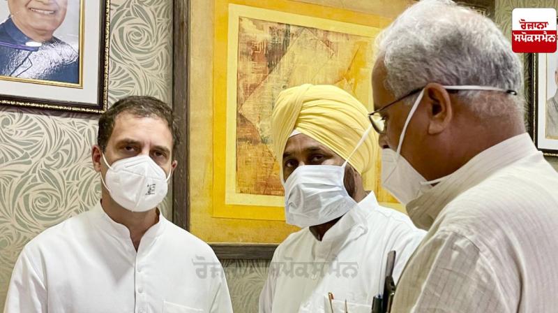 Charanjit Singh Channi, Rahul Gandhi and Bhupesh Baghel Charanjit Singh Channi, Rahul Gandhi and Bhupesh Baghel