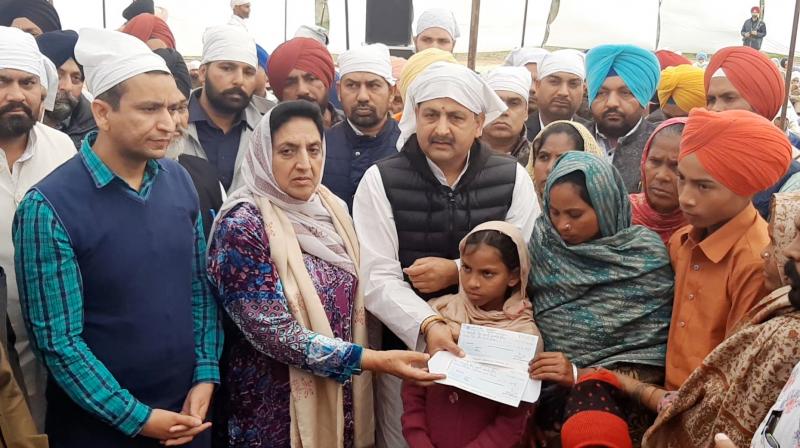 Government provides Rs 21.25 lakh compensation to Jagmail's family: Singla Government provides Rs 21.25 lakh compensation to Jagmail's family: Singla