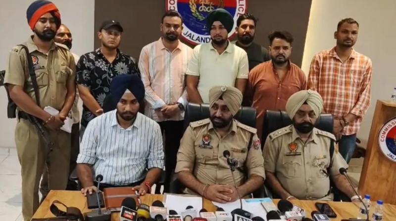 Jalandhar News: Big action of Jalandhar police, 2 arrested with 10.5 kg of opium, know the whole case Jalandhar News: Big action of Jalandhar police, 2 arrested with 10.5 kg of opium, know the whole case