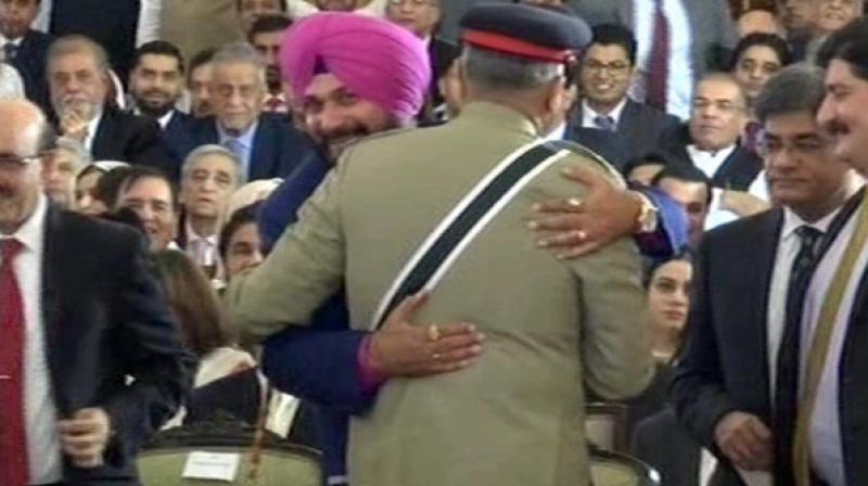 What Pak Army Chief Told Navjot Sidhu Before The Hug At Imran Khan Oath