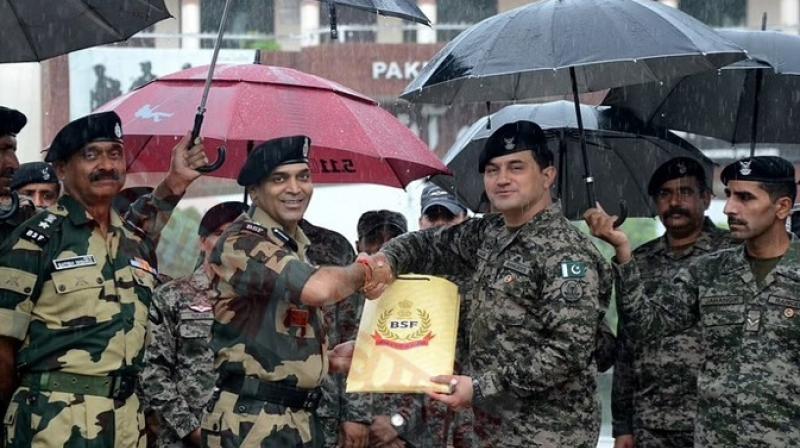 BSF and Pak rangers exchange sweets at International Border BSF and Pak rangers exchange sweets at International Border