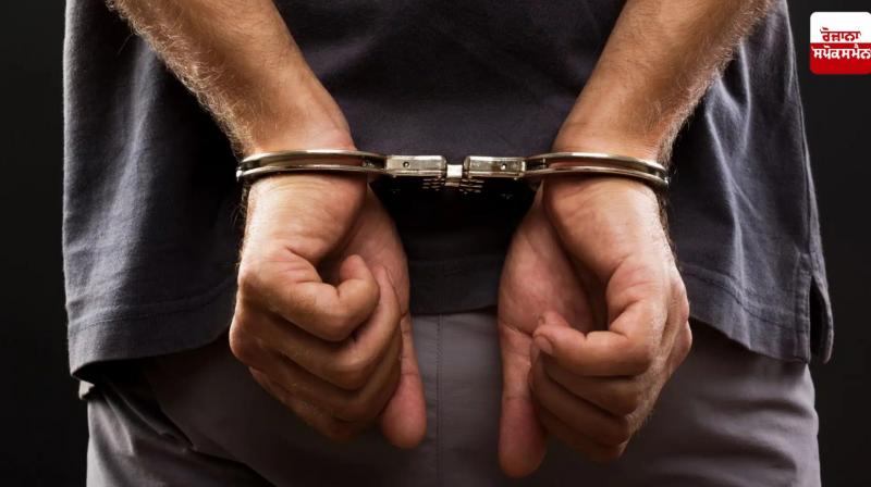 5 smugglers arrested with drugs worth over Rs 1 crore in Manipur 5 smugglers arrested with drugs worth over Rs 1 crore in Manipur