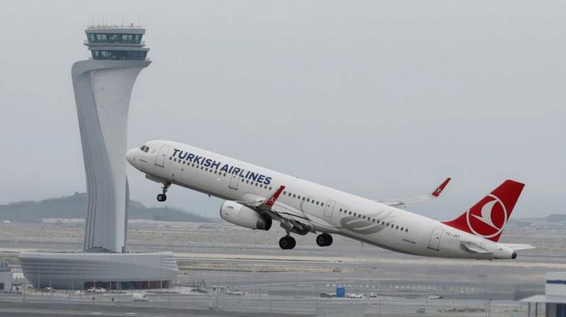 Child dies after plane makes emergency landing in Budapest Child dies after plane makes emergency landing in Budapest