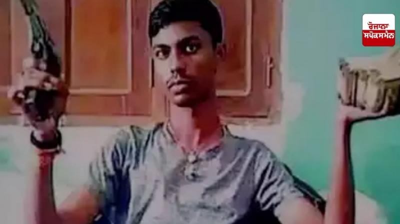 Jharkhand Police kill gangster Aman Saw in an encounter in Palamu Jharkhand Police kill gangster Aman Saw in an encounter in Palamu