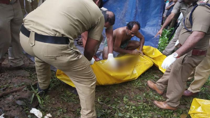 4 Members Of Family Found Buried 