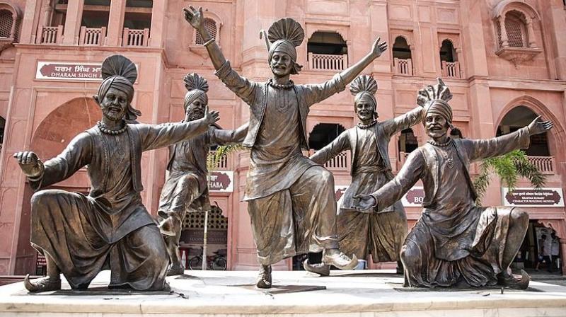 Amritsar heritage route statues remove