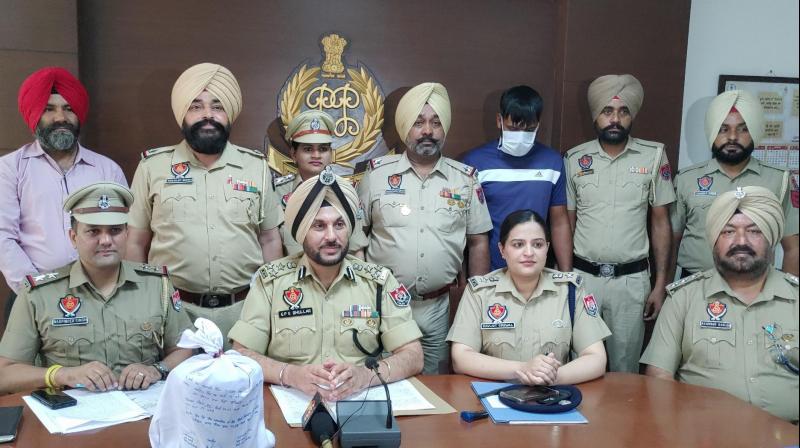 Khamanon police arrested a person with 5 kg of opium Khamanon police arrested a person with 5 kg of opium
