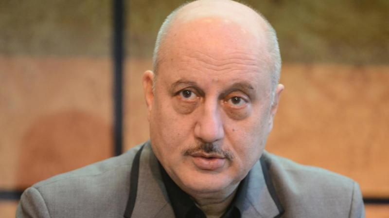  Anupam Kher