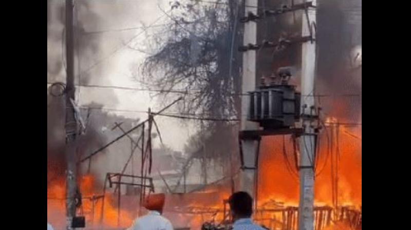 clothes shops fire clothes shops fire