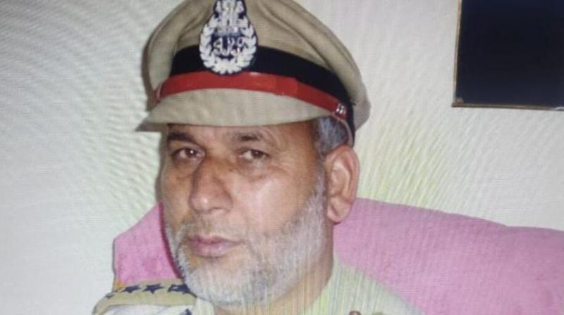 Retired police officer shot dead in Jammu and Kashmir News in punjabi Retired police officer shot dead in Jammu and Kashmir News in punjabi