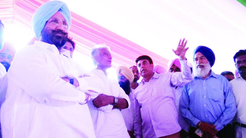 Sunil Jakhar And Others Congress Leaders is reviewing the rally place Sunil Jakhar And Others Congress Leaders is reviewing the rally place