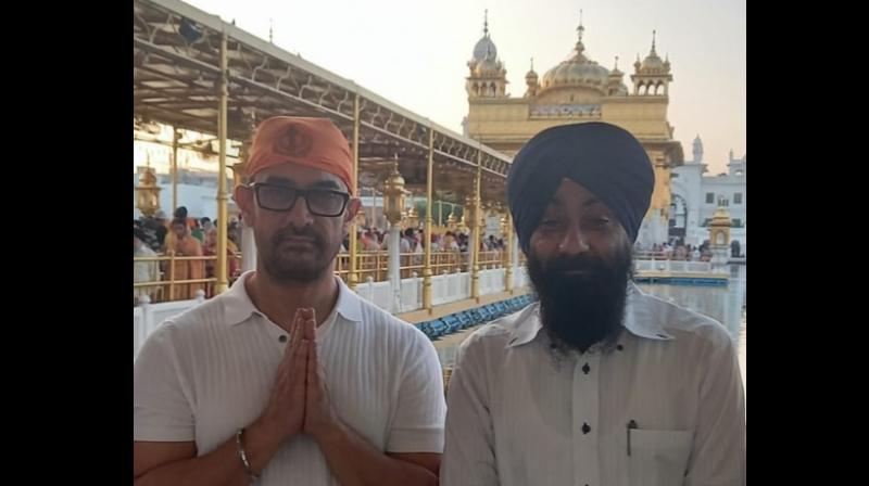 Aamir Khan paid obeisance at Sri Harimandar Sahib Aamir Khan paid obeisance at Sri Harimandar Sahib