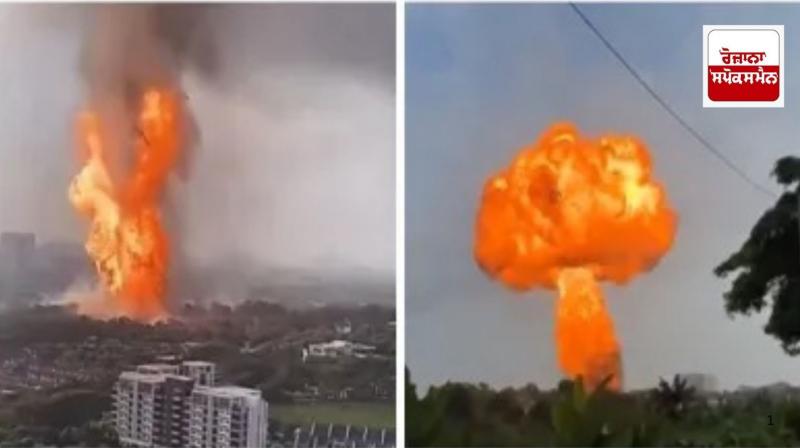 Massive fire breaks out in Malaysia after gas pipeline bursts Massive fire breaks out in Malaysia after gas pipeline bursts