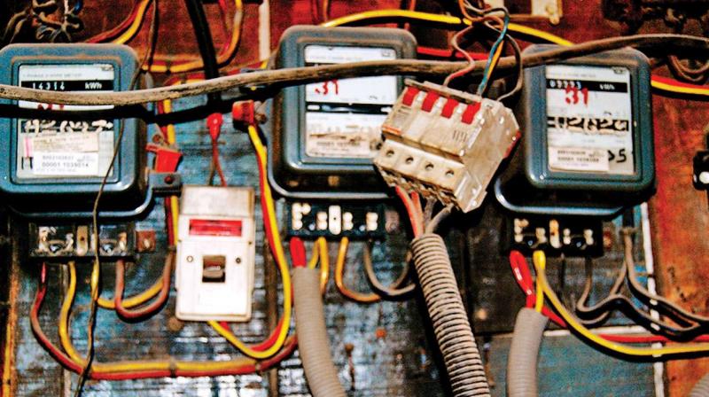 One lakh people are getting the wrong electricity bill One lakh people are getting the wrong electricity bill