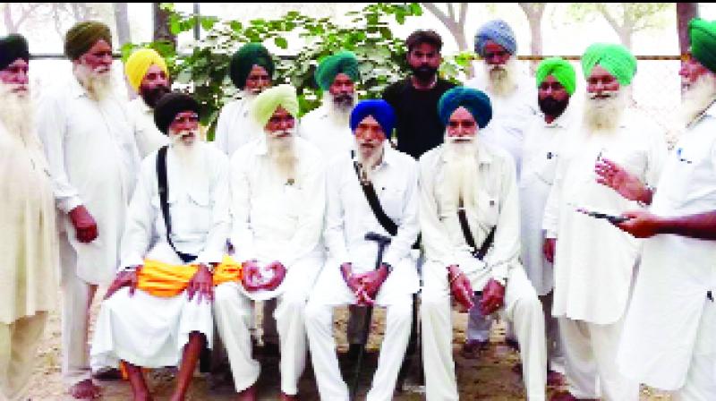 Jaswant Singh jamanavala With Others