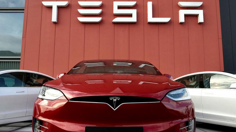 TESLA TESLA
