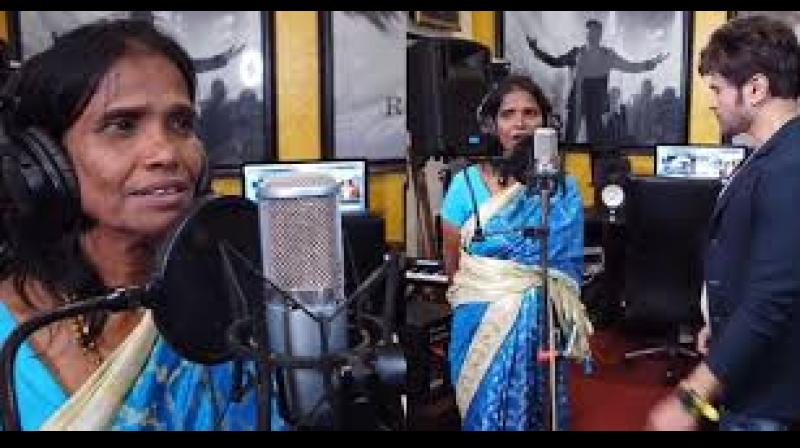 Ranu Mandal recording another song