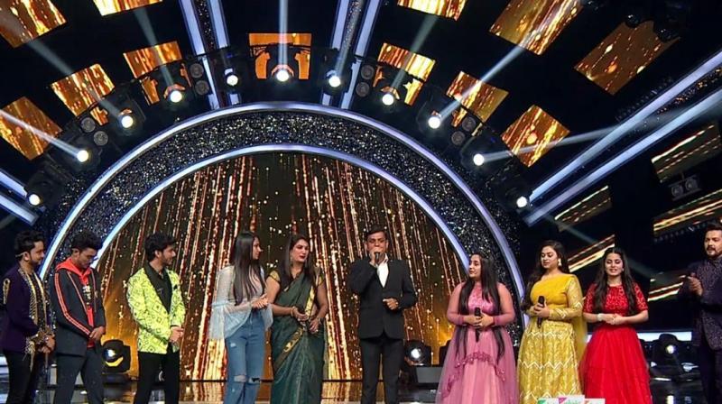 Velnik India’s skincare brand Elois awards prize money to 6 finalists of Indian Idol 13