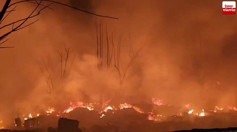 Delhi Rithala metro station fire News