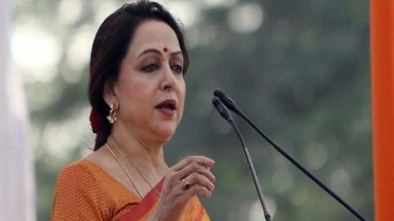 Hema Malini Road Show Hema Malini Road Show